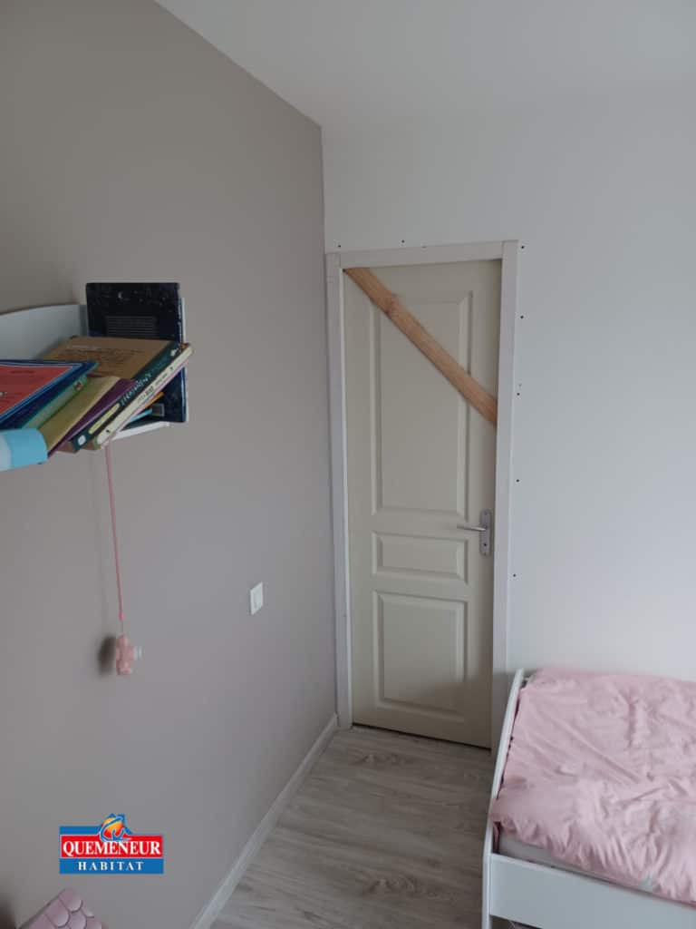 AMENAGEMENT DE COMBLES ET SALLE DE BAIN MILZAC (3)