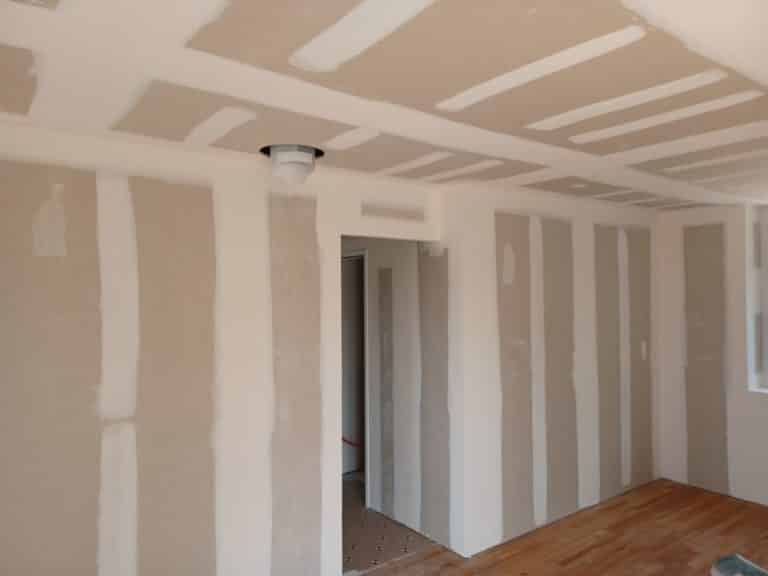 ISOLATION PLACO AMENAGEMENT DE COMBLES MILIZAC (12)