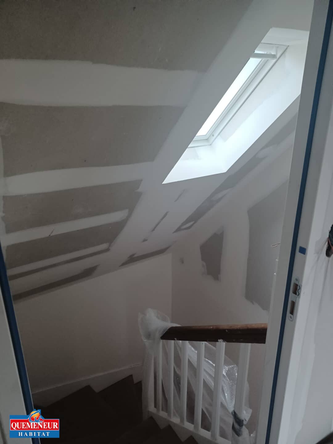 1- avant AMENAGMENT DE COMBLES GUILERS (9)